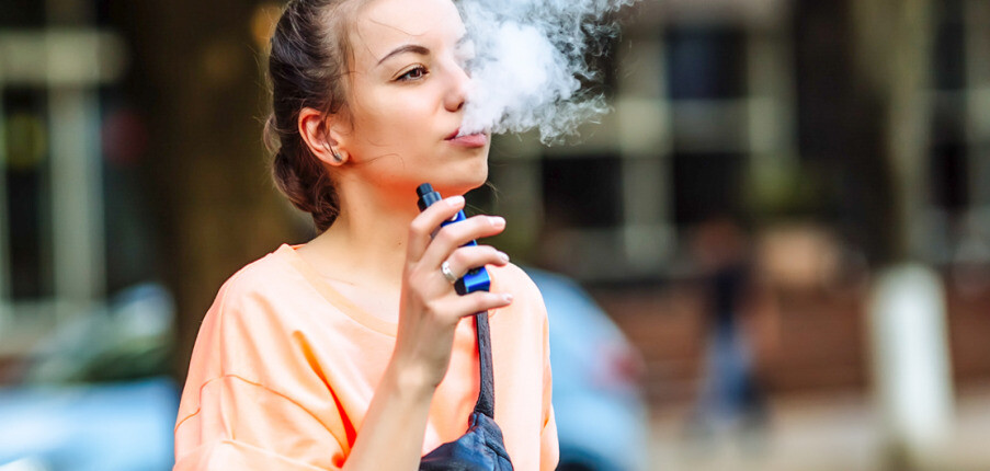 Cuộc tranh luận kịch tính giữa Vape và thuốc lá điện tử