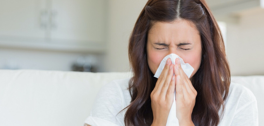 6 triệu chứng thường gặp của cảm lạnh: Hắt hơi, sốt, mệt mỏi...