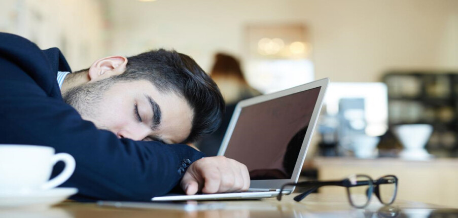 Buồn ngủ quá mức: Nguyên nhân và cách khắc phục