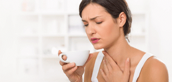 15 biện pháp tự nhiên giúp làm giảm triệu chứng đau họng
