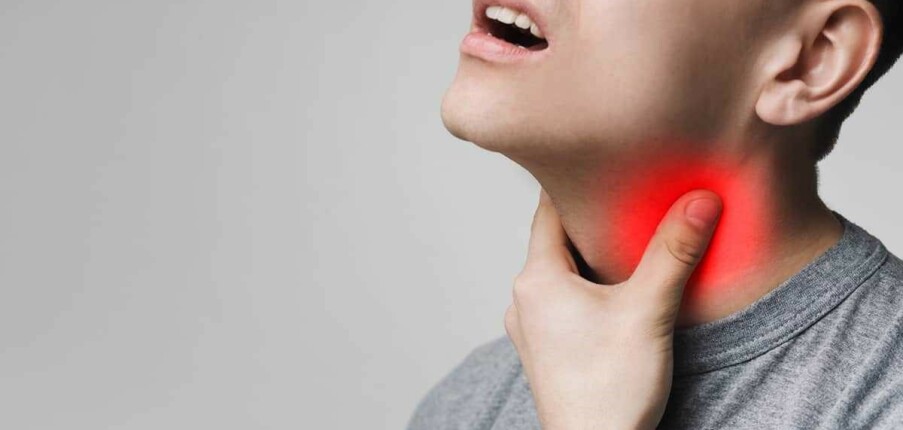 Viêm họng là gì? Nguyên nhân, chẩn đoán và điều trị