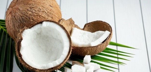 5 lợi ích sức khỏe và dinh dưỡng tuyệt vời của dừa