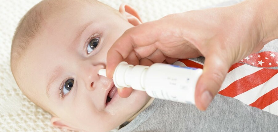 Cách rửa mũi cho bé an toàn và hiệu quả