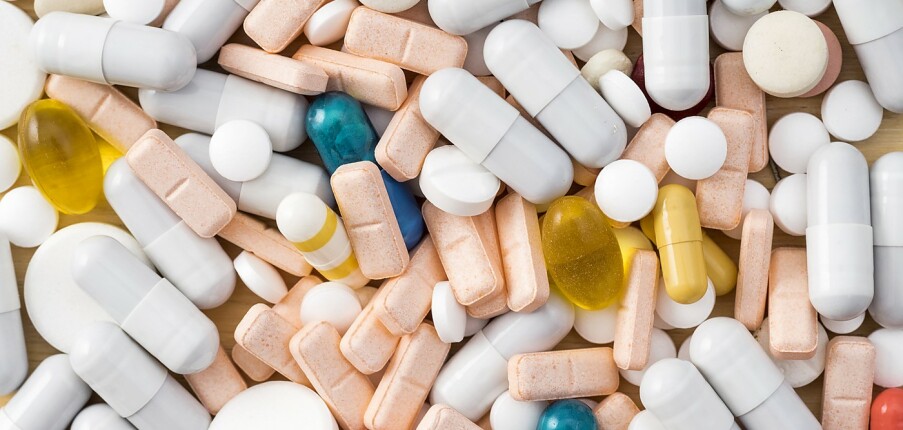 Thuốc Brolasin - Điều trị chống viêm - Hộp 60 viên - Cách dùng