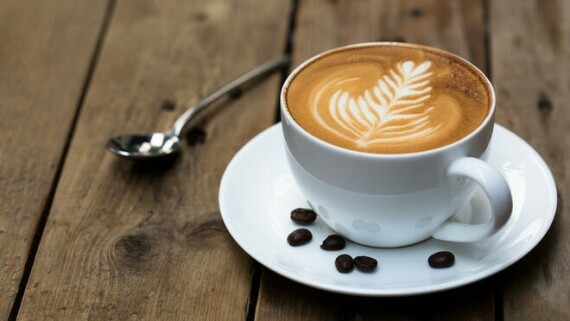 Cà phê cũng có thể hữu ích trong việc hạn chế hạ huyết áp sau ăn (Nguồn ảnh: USA today)