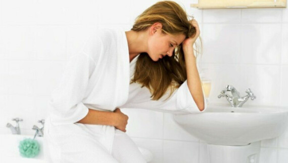 Thuốc Bisacodyl có thể gây ra một số tác dụng phụ như: Co thắt dạ dày, đau bụng và buồn nôn.   Nguồn ảnh: treat-simply.com