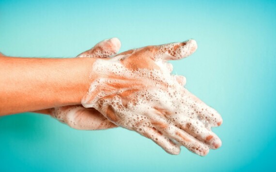  Hãy rửa tay thường xuyên để giảm thiểu nguy cơ mắc các bệnh lý nhiễm khuẩn. Nguồn ảnh: Nbcnews.com