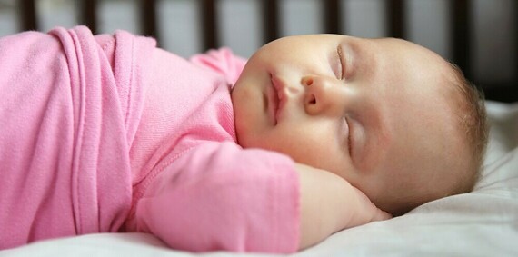 Giấc ngủ của trẻ sơ sinh. Nguồn: parents.com
