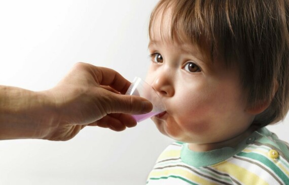Dạng dung dịch uống Cephalexin thường được bác sĩ kê đơn cho trẻ nhỏ.   Nguồn ảnh: pediatricsofflorence.com