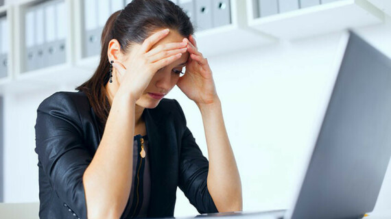 Căng thẳng quá mức trong công việc có thể ảnh hưởng đến sức khỏe