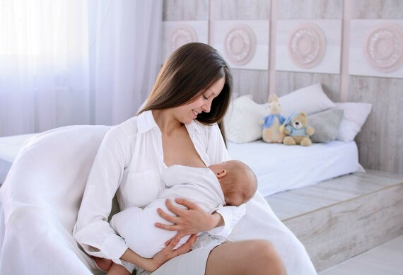 Đu đủ xanh giúp tăng tiết sữa ở bà mẹ mới sinh. Nguồn ảnh: parenting.firstcry.com