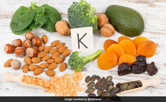 Một số loại thực phẩm giàu vitamin K.  Ảnh: food.ndtv.com