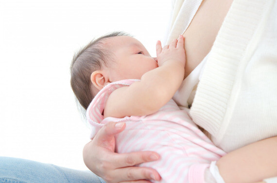 Phụ nữ có thai và cho con bú nên tham khảo bác sĩ trước khi sử dụng bất kỳ loại thuốc nào. Nguồn ảnh: healcental.org