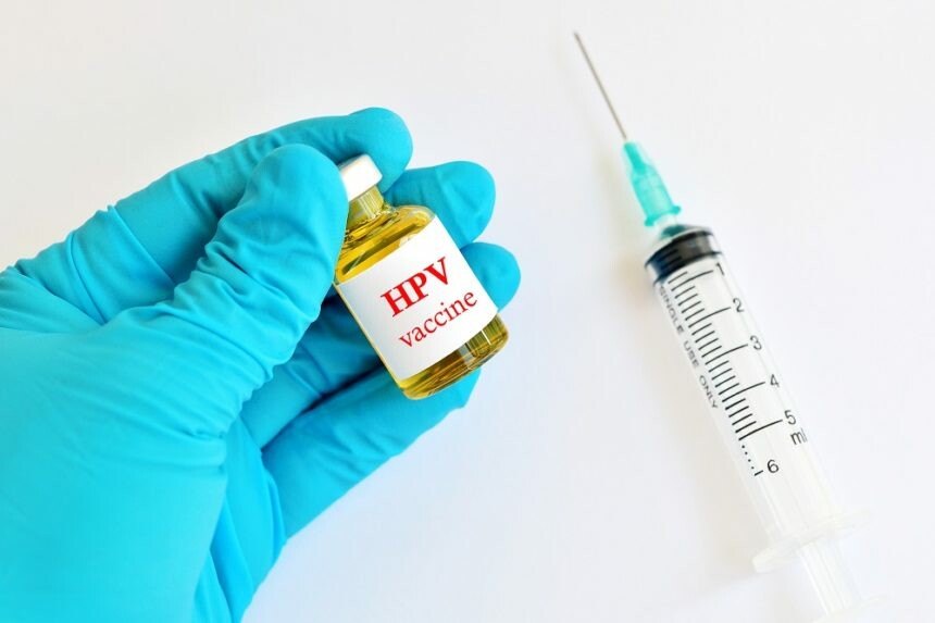 Tiêm vaccine là cách hiệu quả giúp ngăn chặn HPV. Nguồn ảnh: www.amvihospitals.com