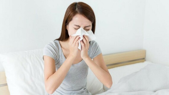 Dầu gió xanh Kim Chuông thường được dùng để giảm ngạt mũi