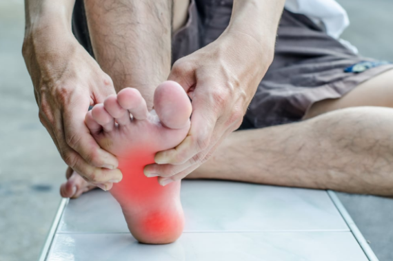Sử dụng thuốc Agilosart có thể gây ra đau chân