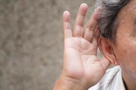 Thuốc Akaject Inj có thể gây giảm khả năng nghe của người bệnh