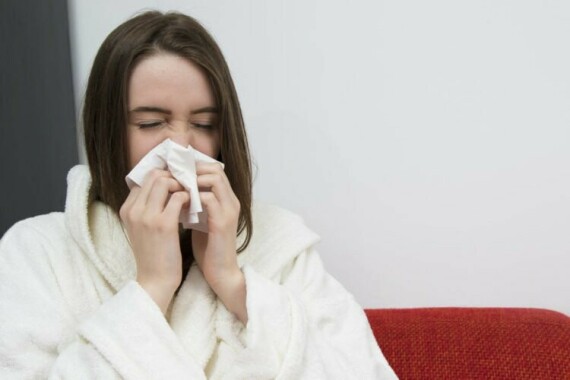 Delcogen điều trị triệu chứng cảm cúm