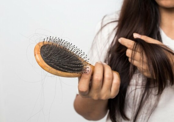 Hướng dẫn 7 cách trị rụng tóc tại nhà nhanh nhất, rẻ nhất, hiệu quả nhất -  iCare PharmaThuốc CellCept có thể gây rụng tóc trong vài trường hợp