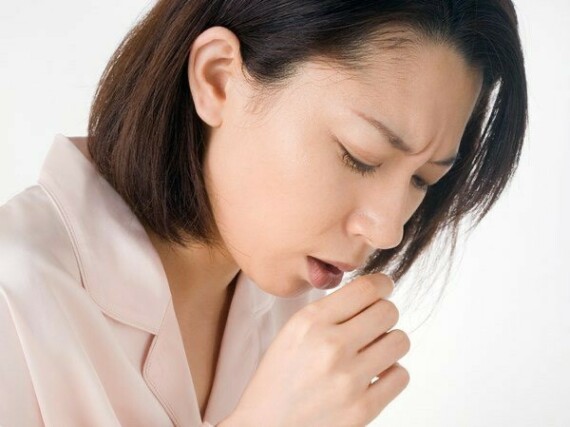 Thông báo với bác sĩ sớm khi có dấu hiệu dị ứng hay khó thở sau khi dùng thuốc