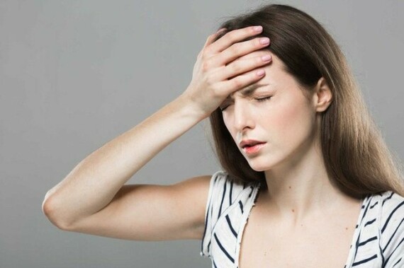 Làm gì khi thường xuyên bị chóng mặt buồn nôn? | VinmecBetaserc thường dùng để điều trị triệu chứng đau đầu