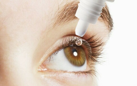 Blink Tears  thường được chỉ định để phục hồi độ ẩm mắt mỗi khi chớp mắt