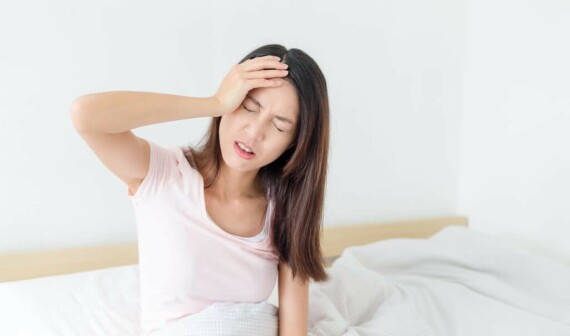 Tình trạng đau đầu, chóng mặt thường xảy ra khi sử dụng thuốc Dilarem