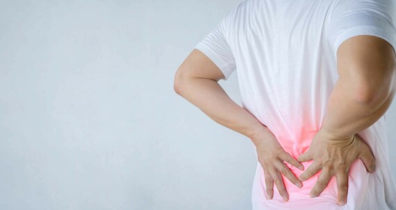 Đau khớp, đau lưng là các tác dụng phụ khi sử dụng thuốc
