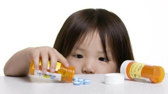 Thuốc chống chỉ định cho trẻ em dưới 4 tuổi