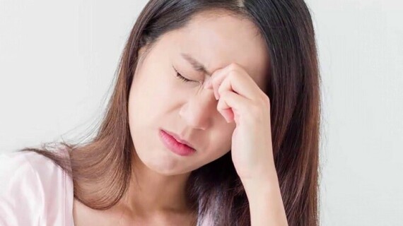 Thuốc có thể gây tác dụng phụ nhức đầu, buồn ngủ
